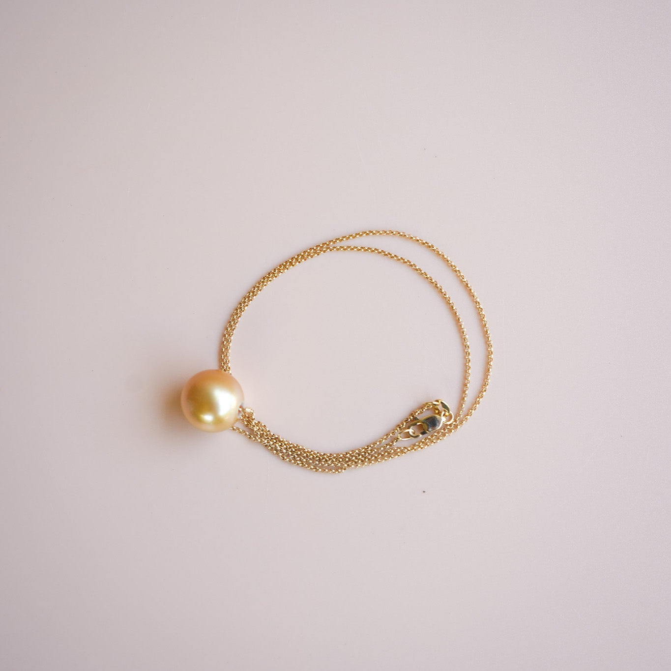 GOLDEN SINGLE SOUTH SEA PEARL
