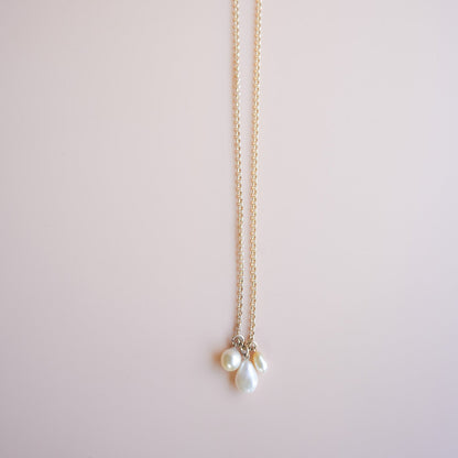 Southsea pearls necklace in a classic 14K gold chain